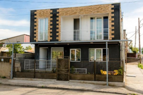  Big Family Hotel  Тбилиси